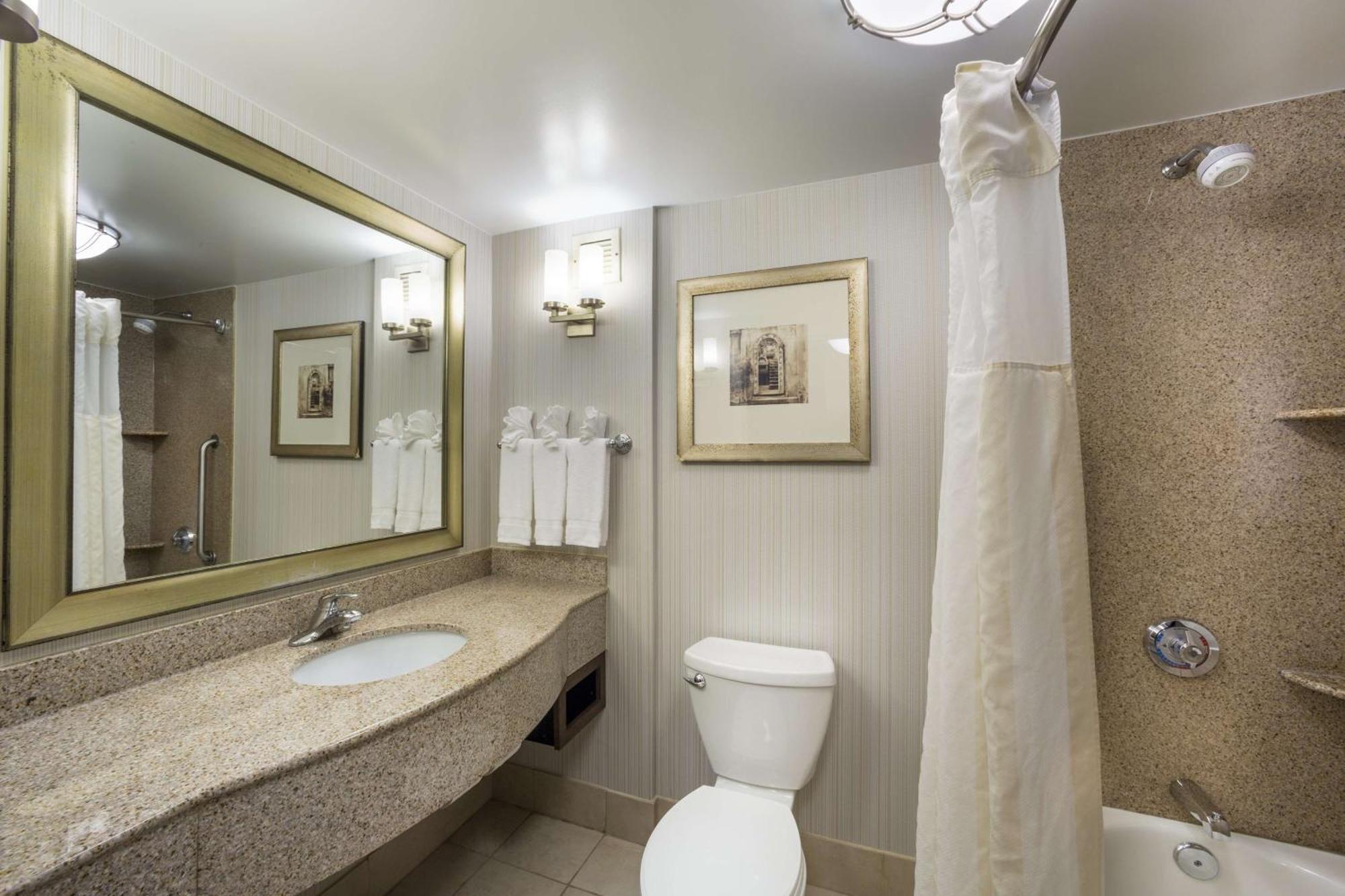Hilton Garden Inn Hampton Coliseum Central Zewnętrze zdjęcie