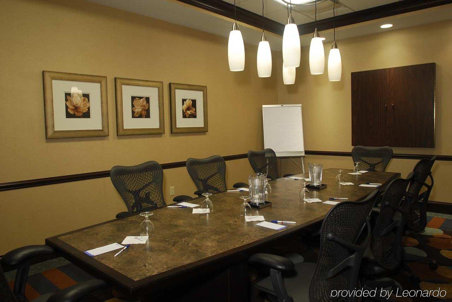 Hilton Garden Inn Hampton Coliseum Central Udogodnienia zdjęcie